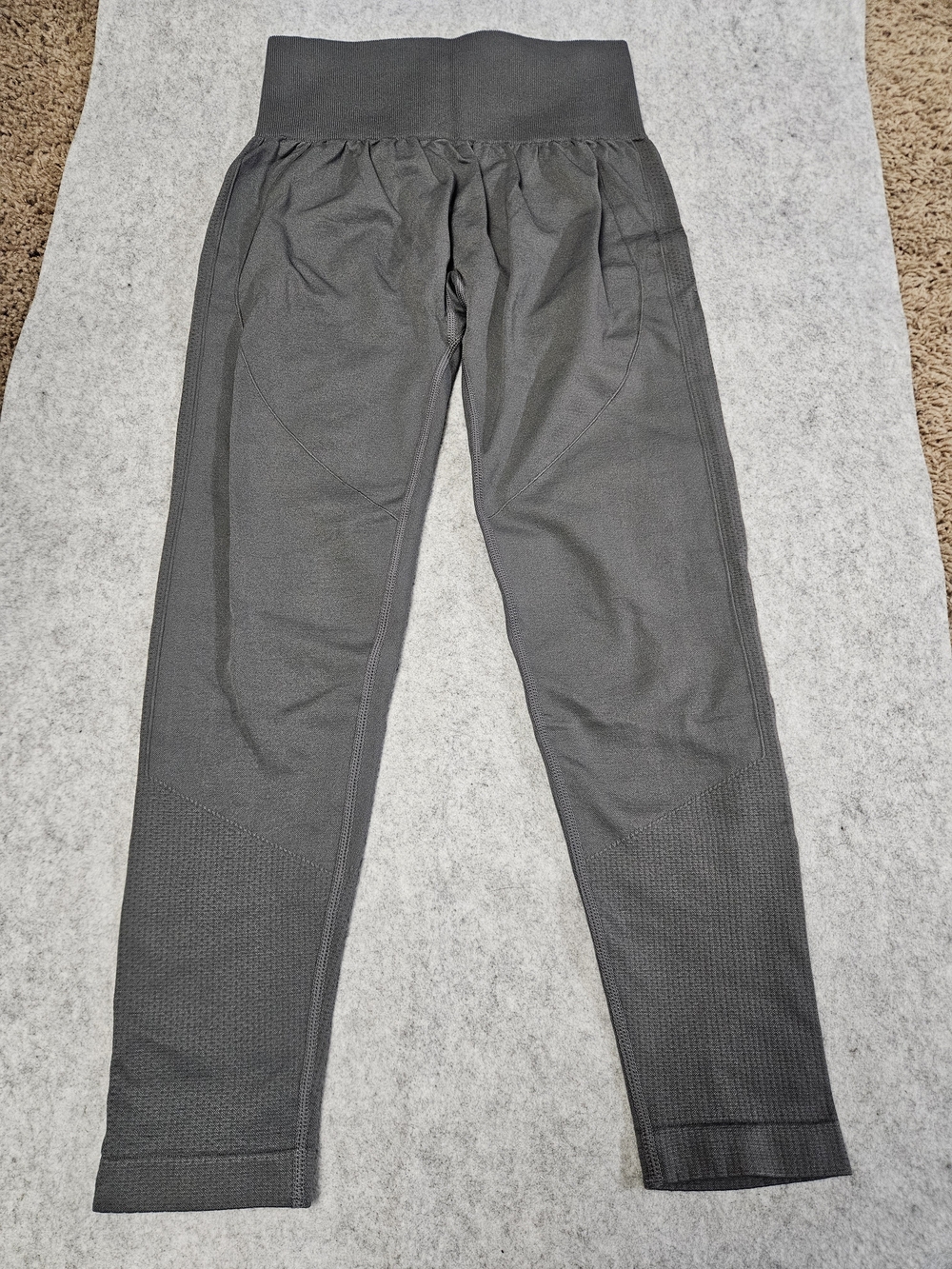 HALARA Charcoal Gray High-Waist Seamless Booty Scrunch Performance Leggings